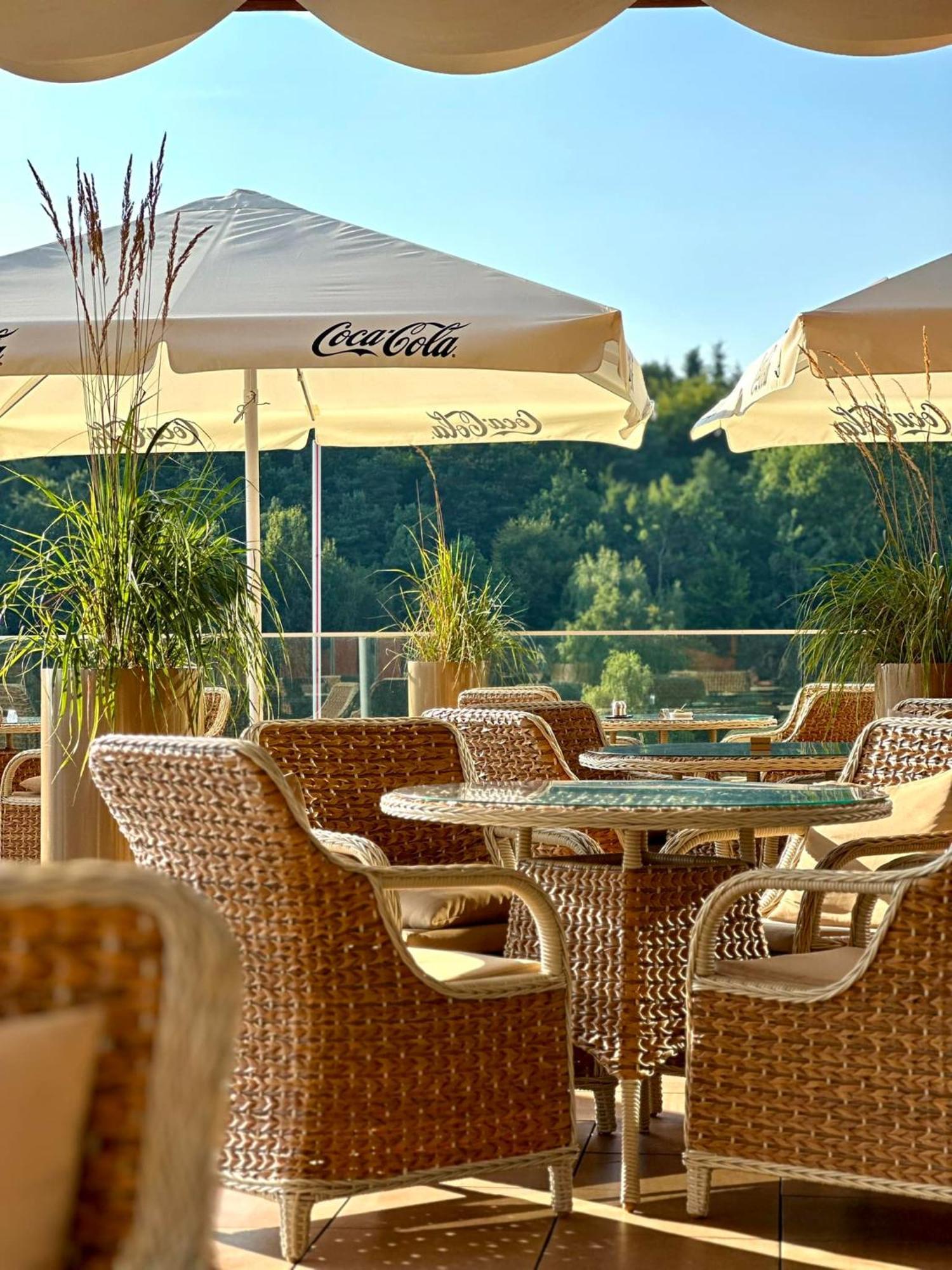 Odyssey Clubhotel Wellness & Spa Adults Only Kielce Exterior photo