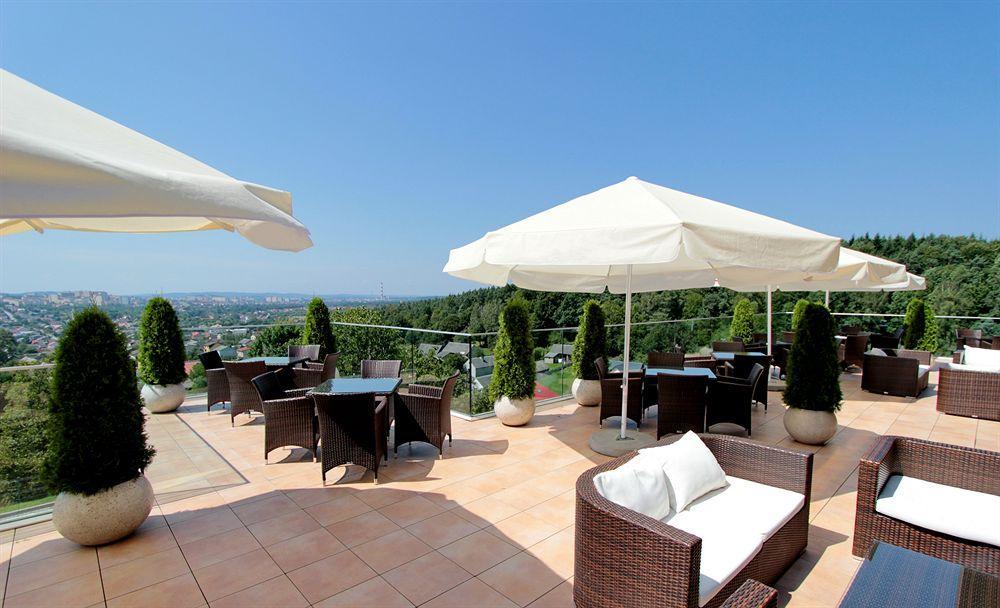 Odyssey Clubhotel Wellness & Spa Adults Only Kielce Exterior photo